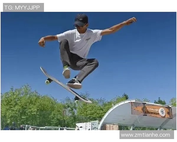 南京滑板队在极限运动联赛中的精彩表现与力量分析